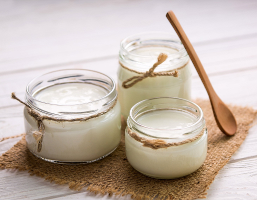 produits laitiers en vente à la ferme à Saint-Sauveur-sur-École près de Melun en Seine-et-Marne 77